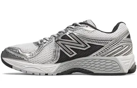 New Balance NB 860 D