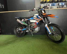 ZUUMAV K8 NB-300G